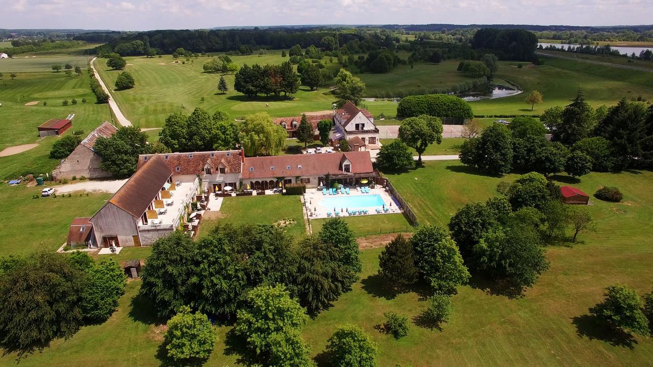 Golf Hotel De La Carte Шузи-сюр-Сис Экстерьер фото